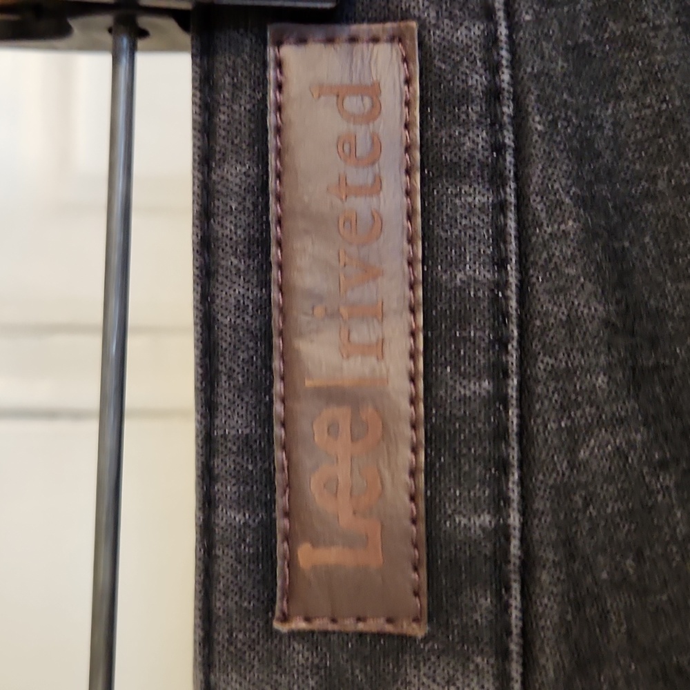 Lee Riveted Jeans